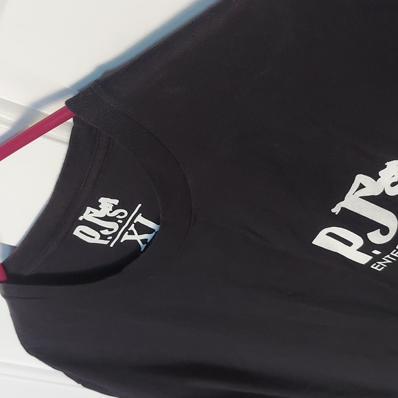 Black P.J.'s Entertainment T-Shirt - Picture 3 of 5